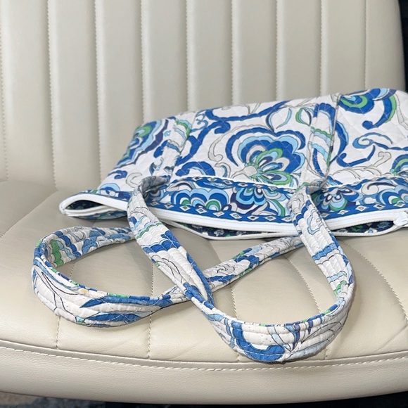 Vera Bradley Mediterranean White Pattern Betsy Style Shoulder Bag Designer EUC - Picture 10 of 10